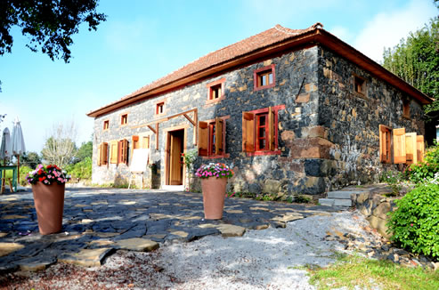 Caminhos de Pedra